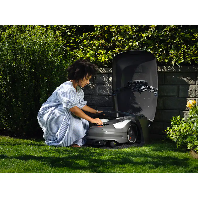 Garage Husqvarna Automower® S till Robotgräsklippare