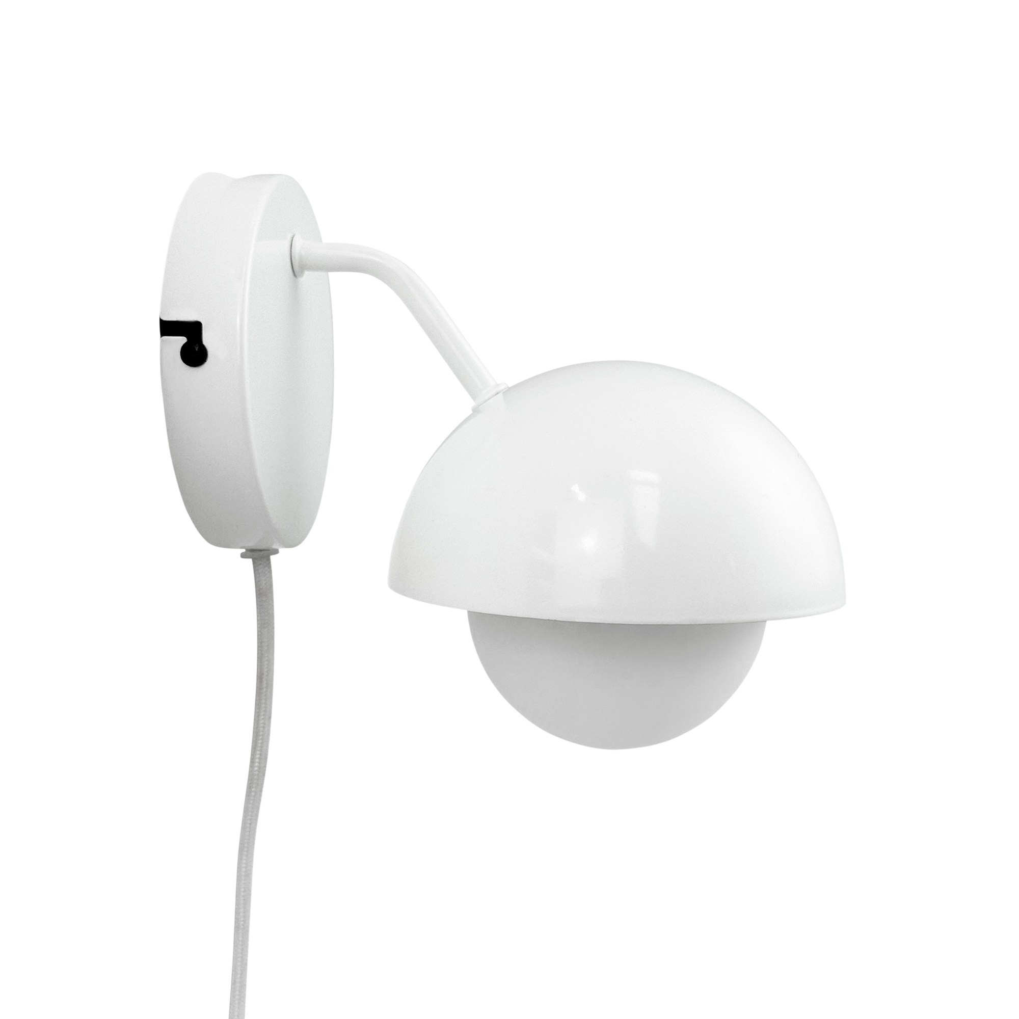 Vägglampa Dyberg Larsen Rose