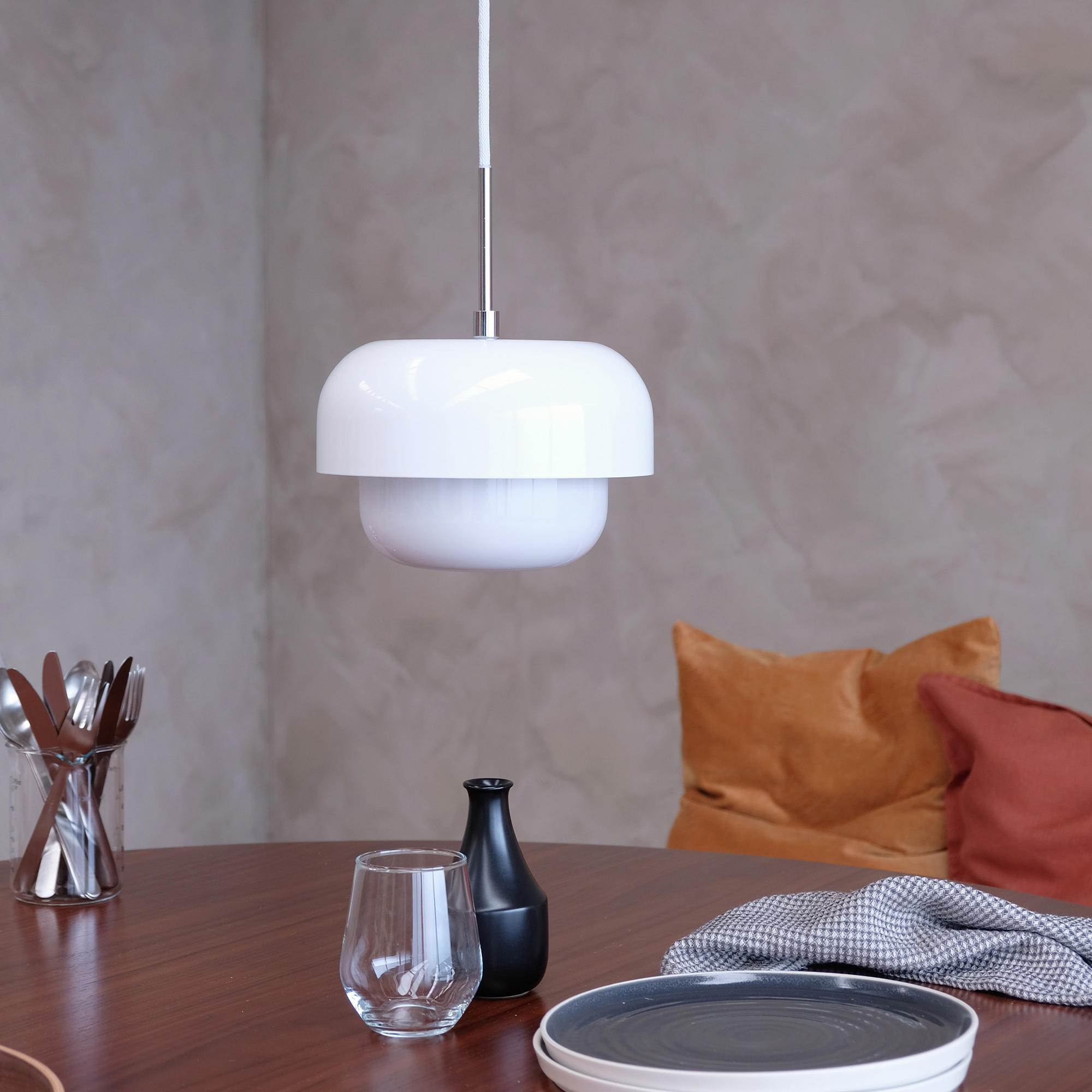 Taklampa Dyberg Larsen Haipot Pendel D23