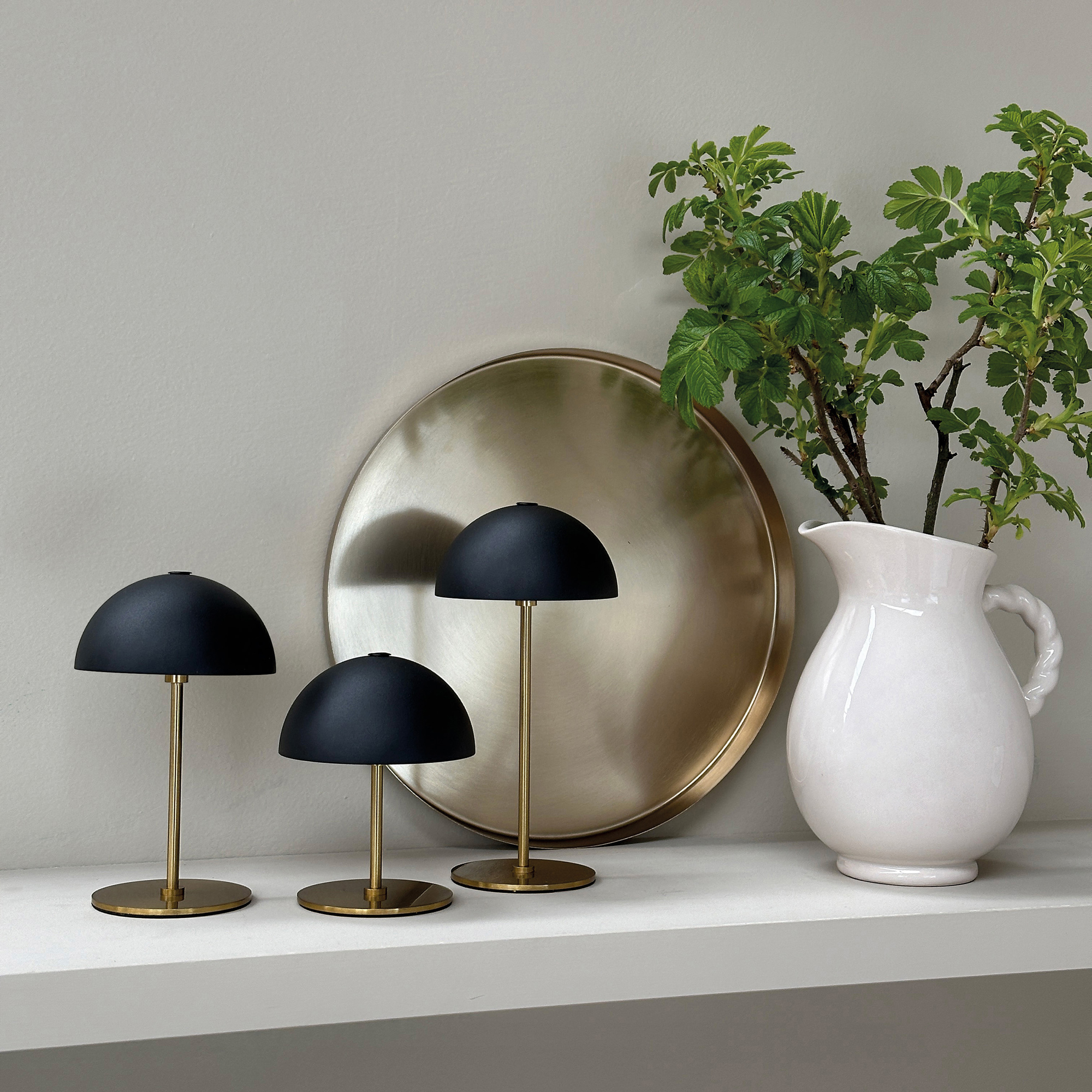 Bordslampa Dyberg Larsen Along Mini 3-pack med Bricka