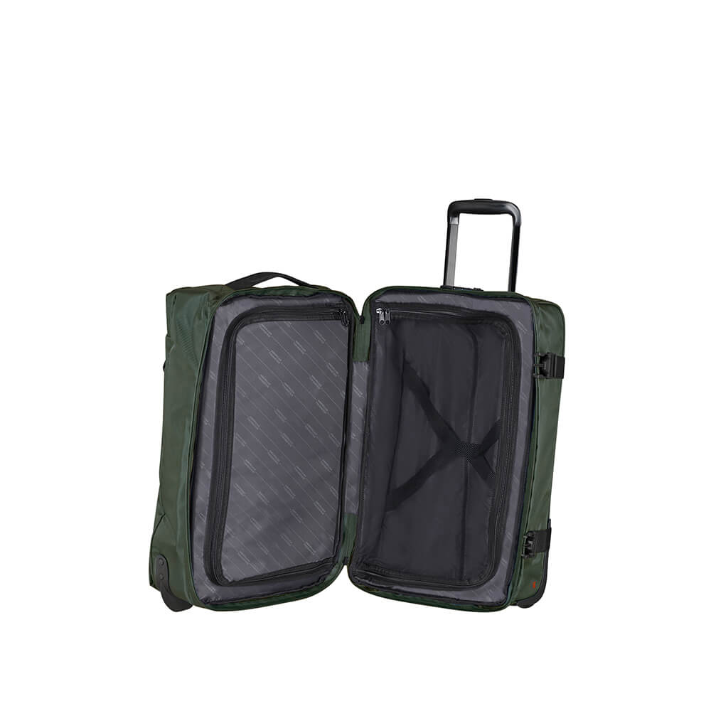 Duffelväska American Tourister Urban Track Duffle/WH Small