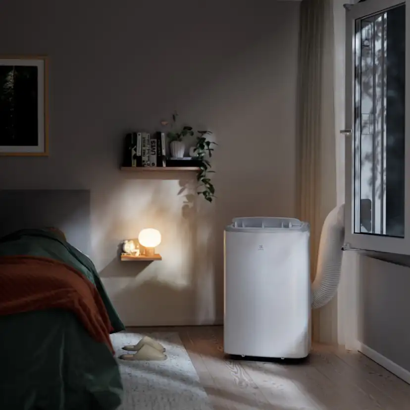 Luftkylare Electrolux EXP40U339CW Portabel