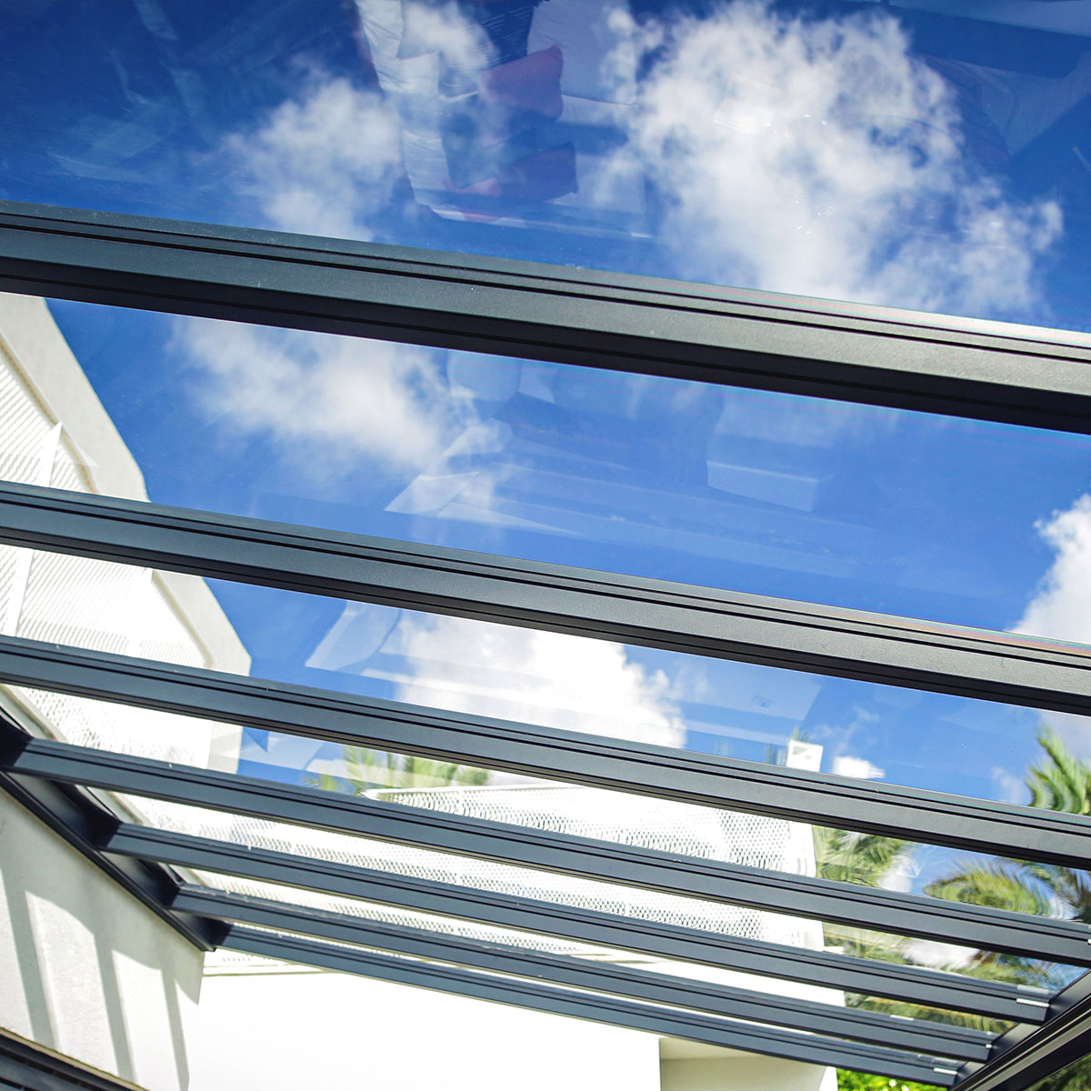 Altantak Canopia by Palram Stockholm