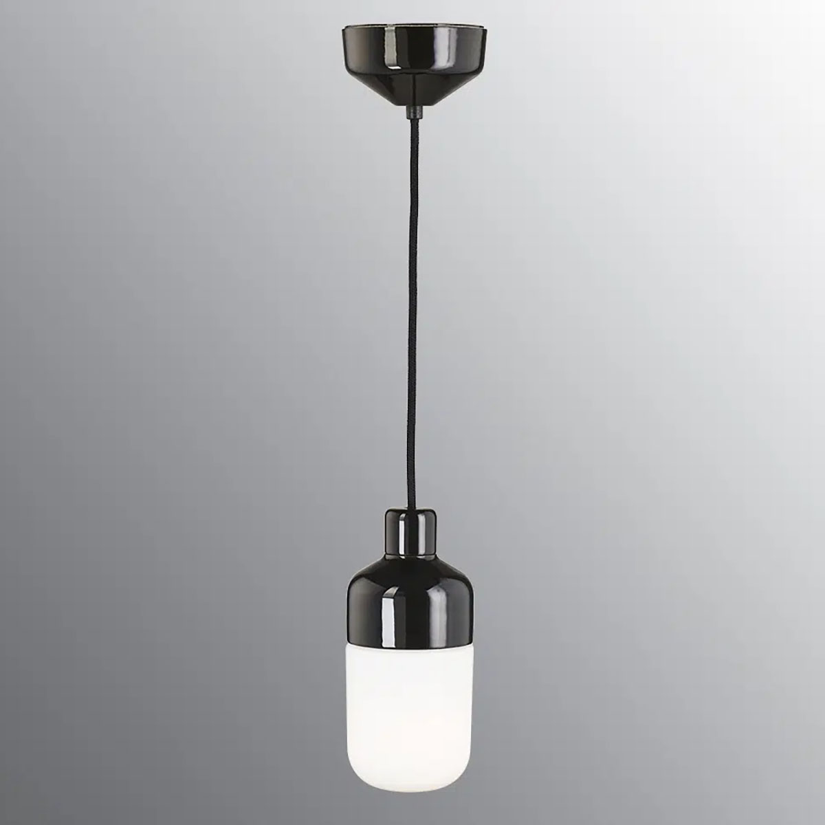 Taklampa Ifö Electric Ohm 21,5 Cm