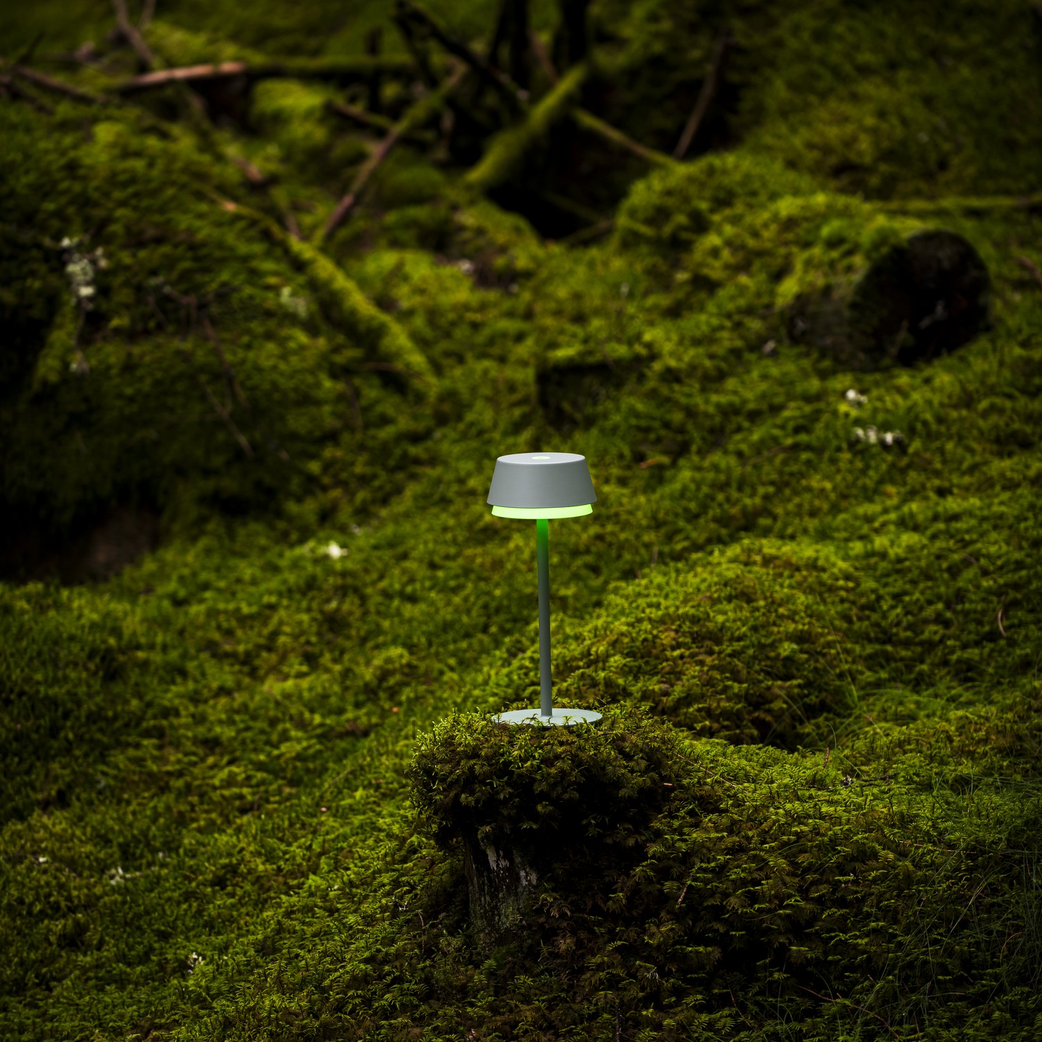 Bordslampa Gnosjö Konstsmide Lyon USB