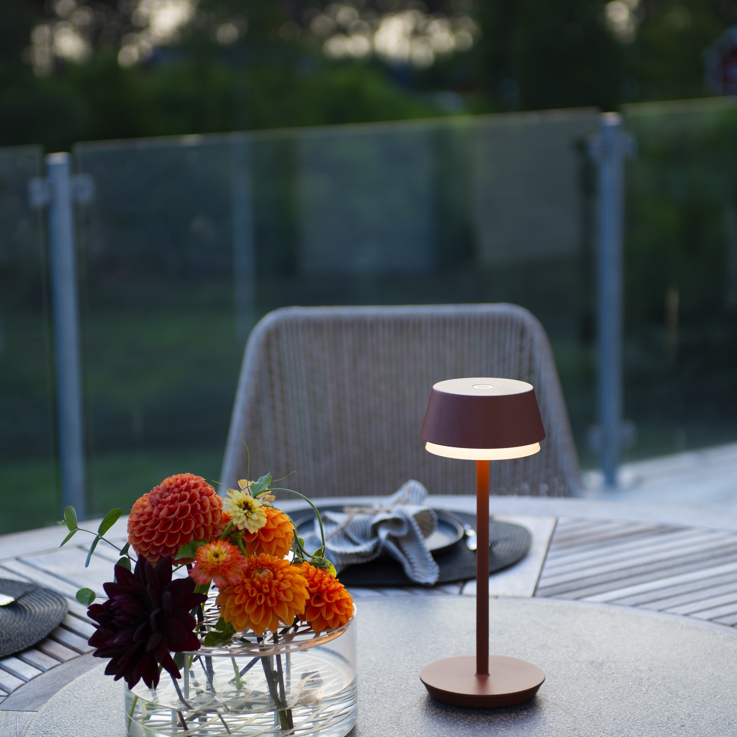 Bordslampa Gnosjö Konstsmide Lyon USB