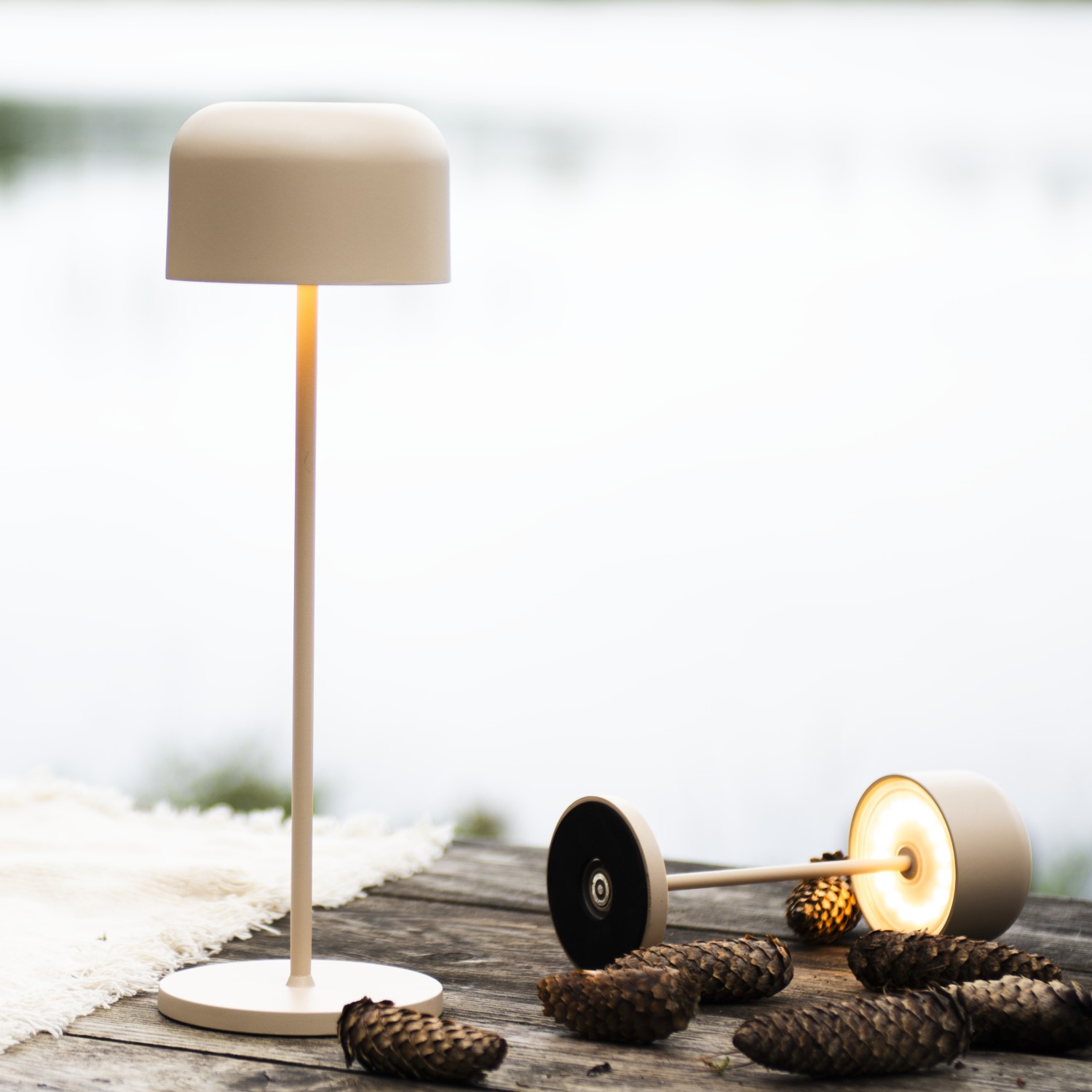 Bordslampa Gnosjö Konstsmide Lille USB