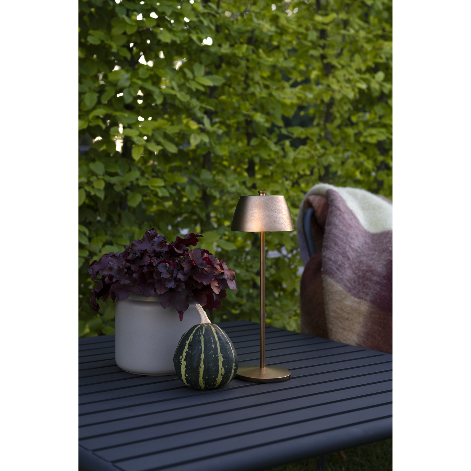 Bordslampa Gnosjö Konstsmide Èze USB Portabel