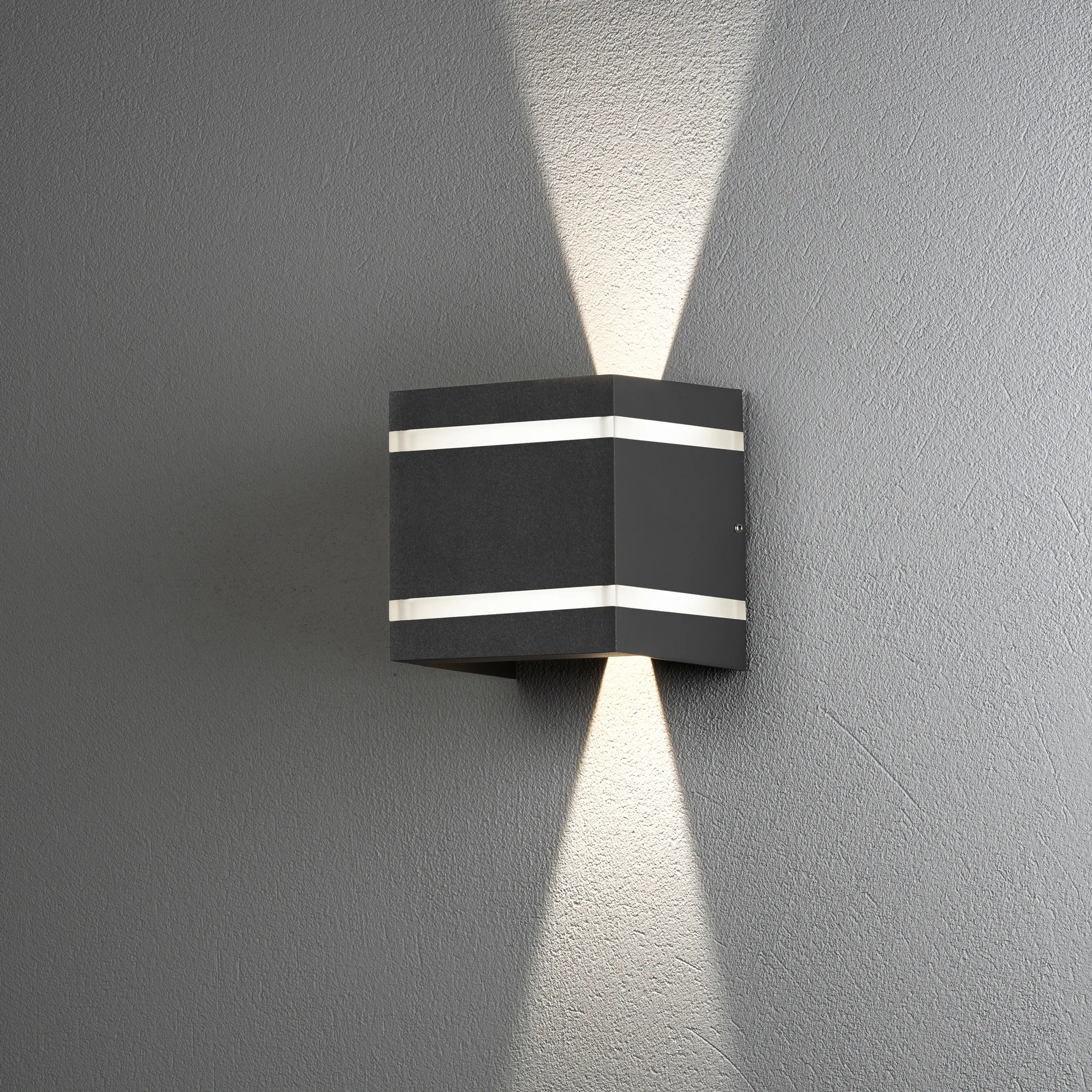 Vägglykta Gnosjö Konstsmide Cremona Upp/Ned 2x3W High Power LED