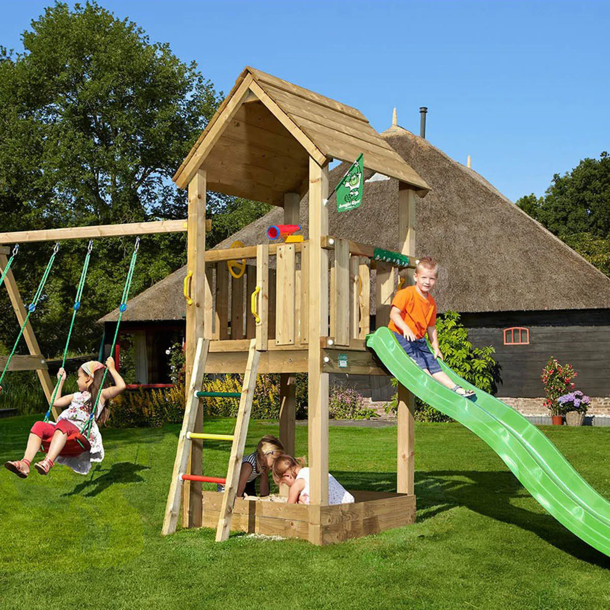 Lektorn Jungle Gym Club inkl. Swing Modul X'tra och rutschkana