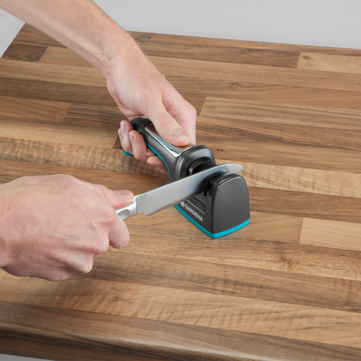 Slip Gardena för Yxa och Kniv