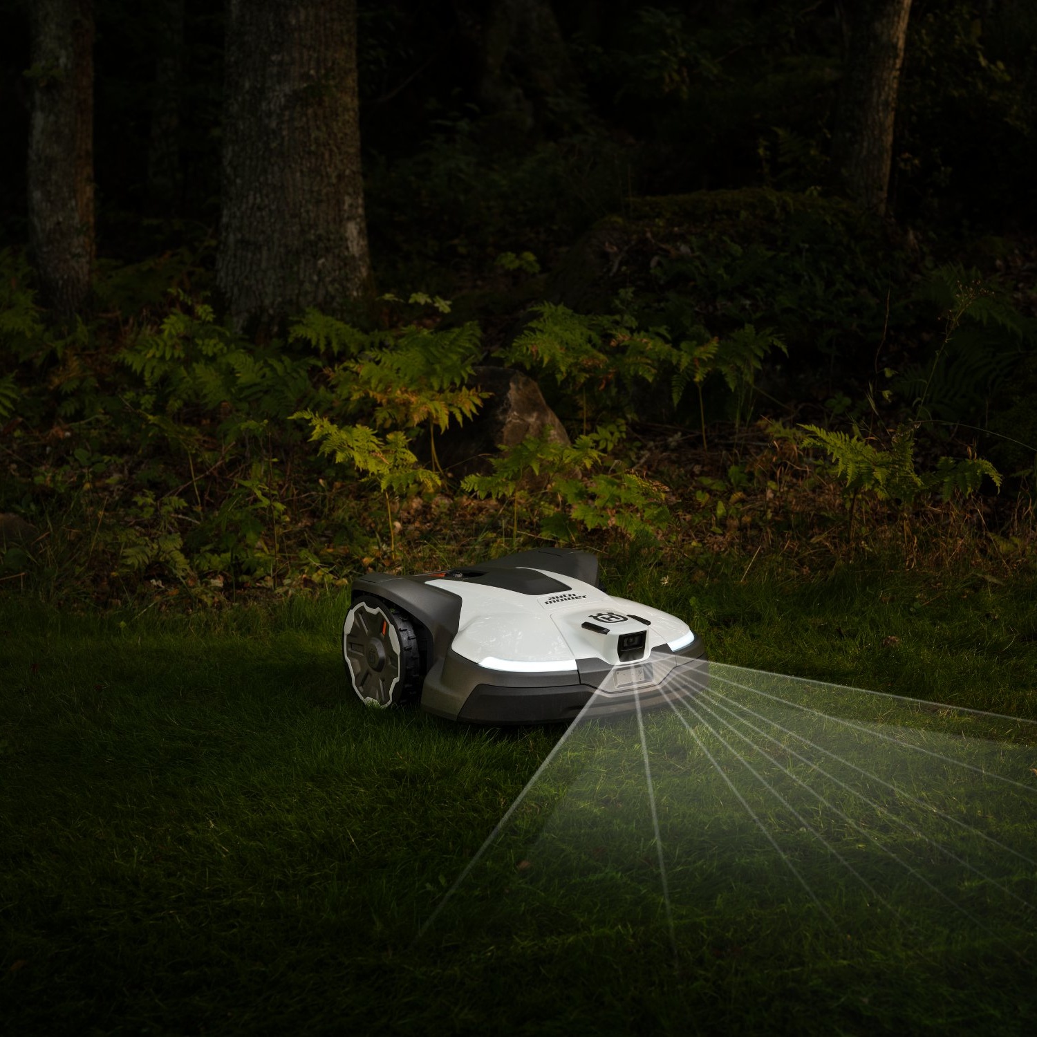 Robotgräsklippare Husqvarna Automower® 405VE Nera Med Robothus