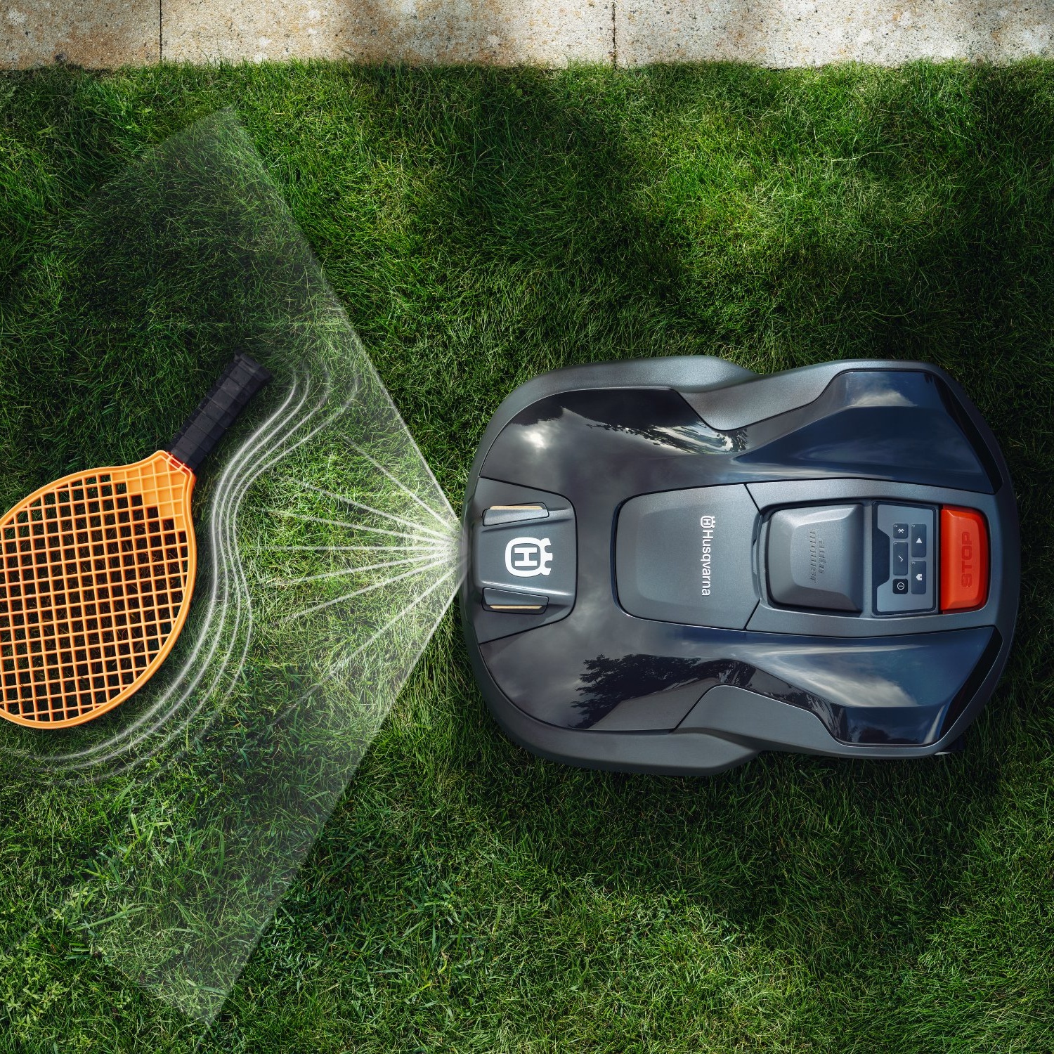 Robotgräsklippare Husqvarna Automower® 312V Med Robothus  & Reservkniv