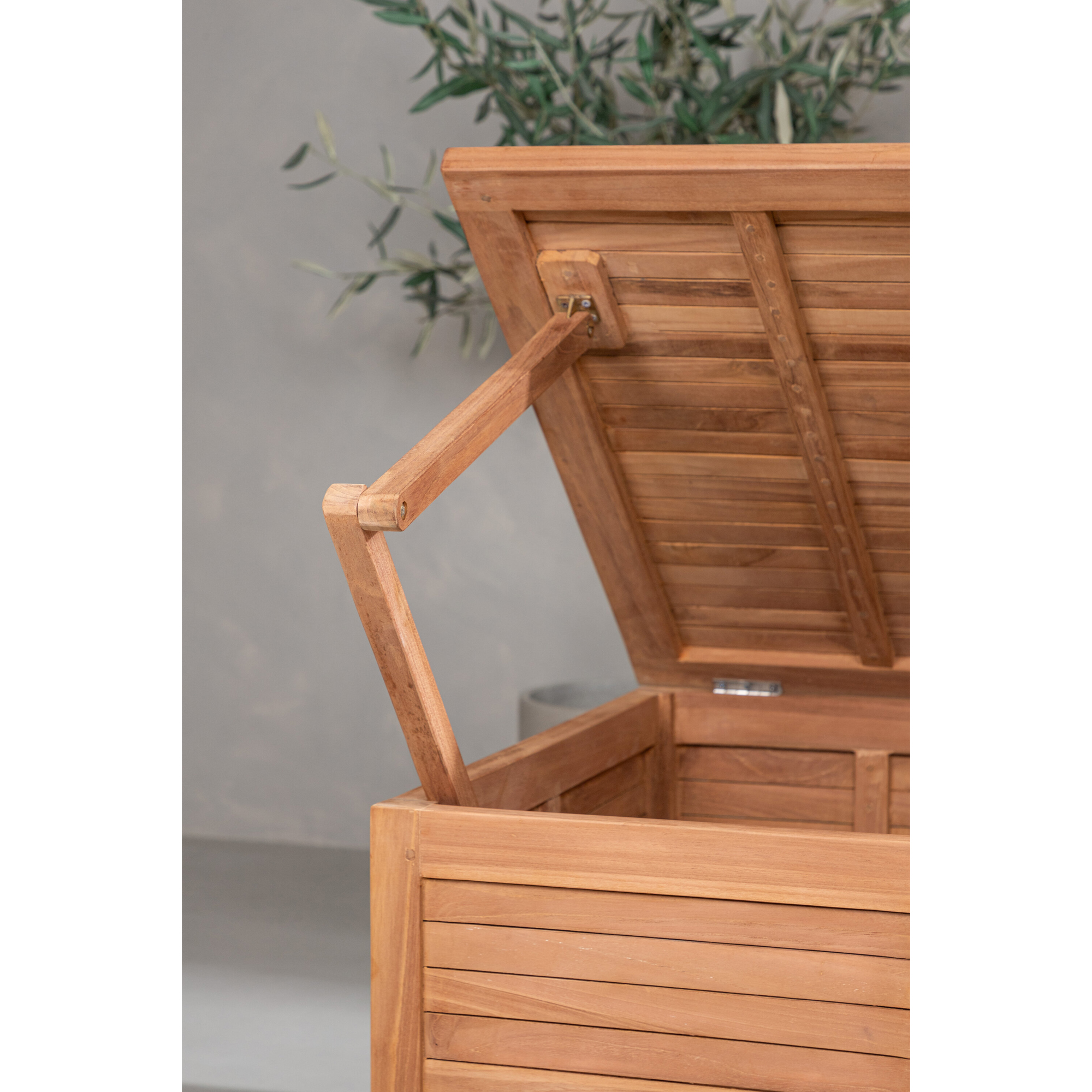 Dynlåda Venture Home Trento 70x130x46cm