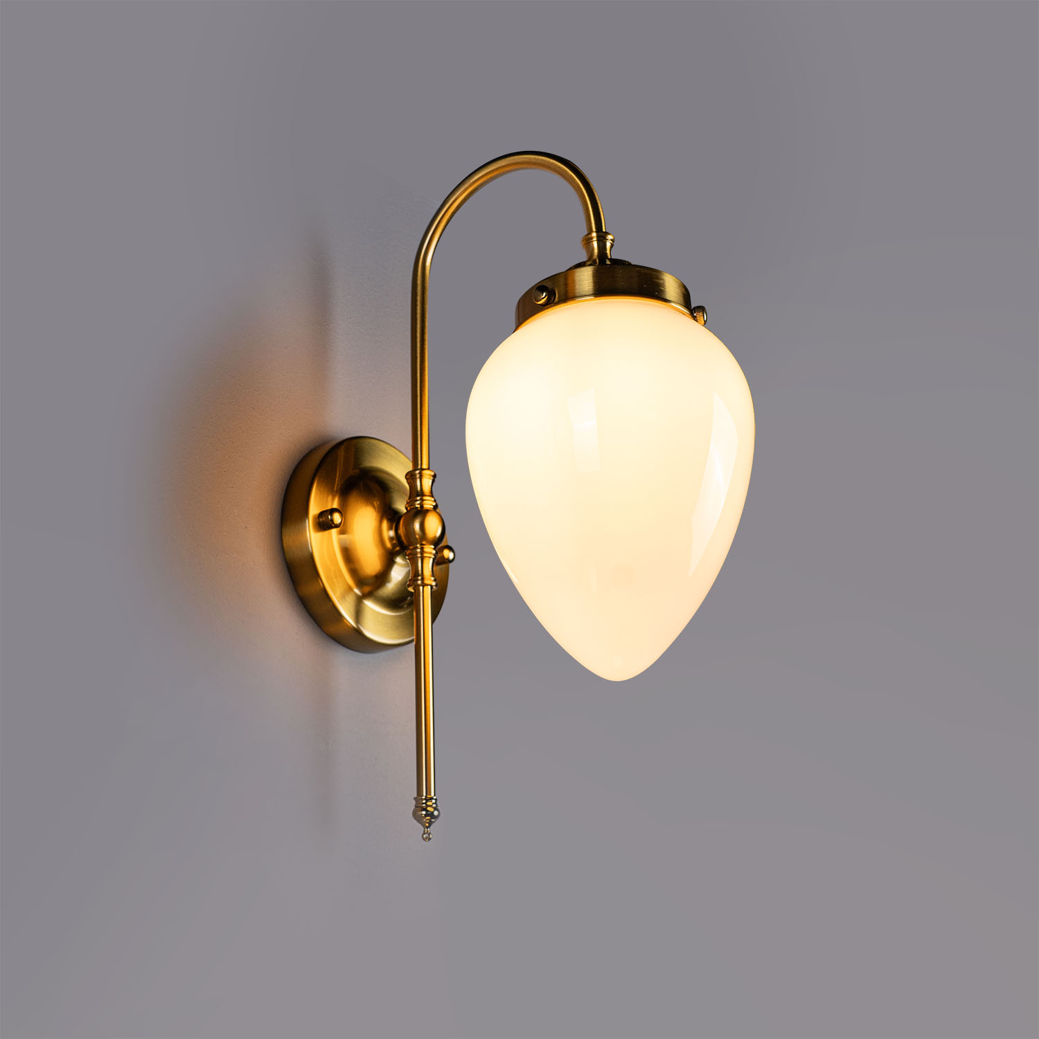 Vägglampa Vesani Ekenäs