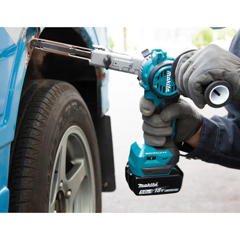 Bandslip Makita DBS180Z 18V utan Batteri och Laddare