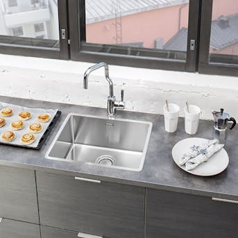 Diskho stala Diskho stala