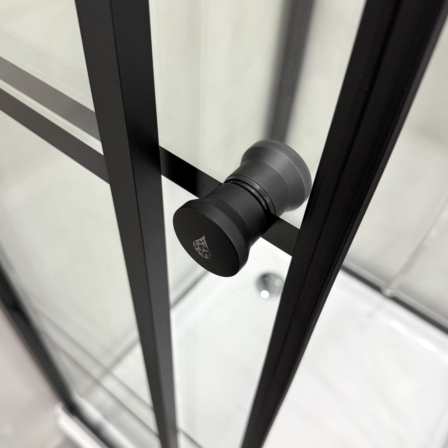 Duschkabin Bathlife Betrakta 90x90 Rak R/W Klarglas