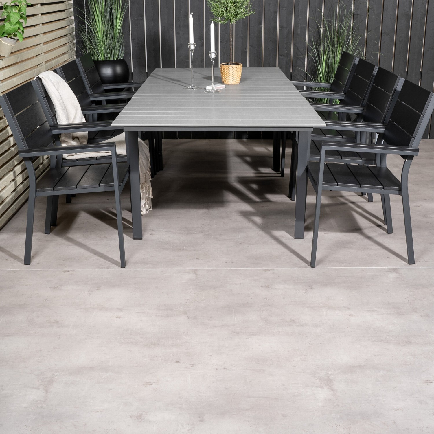 Matgrupp Venture Home Lova 160/240 med 8 Lova Stolar