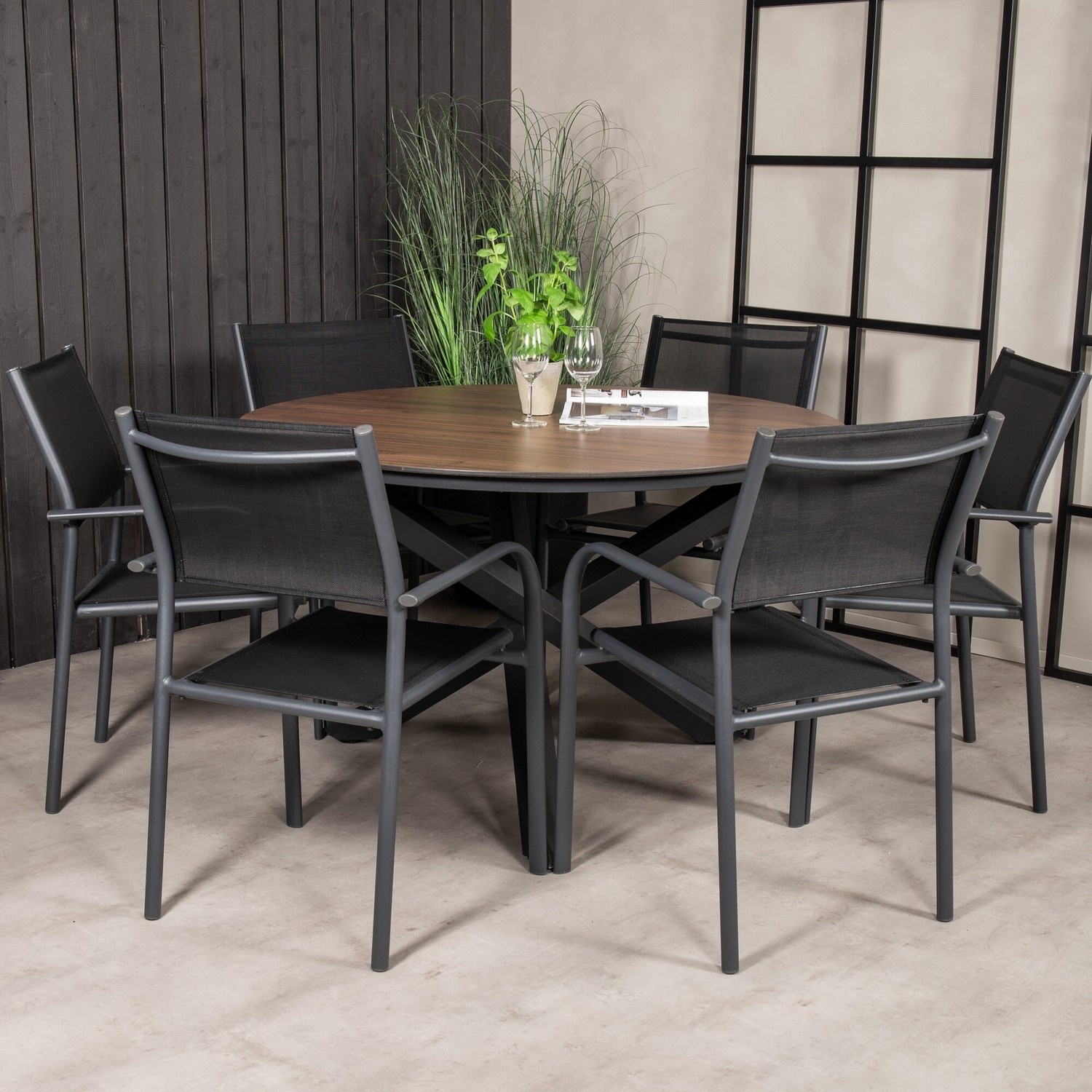 Matgrupp Venture Home Lea Ø 120 med 6 Siri Matstolar