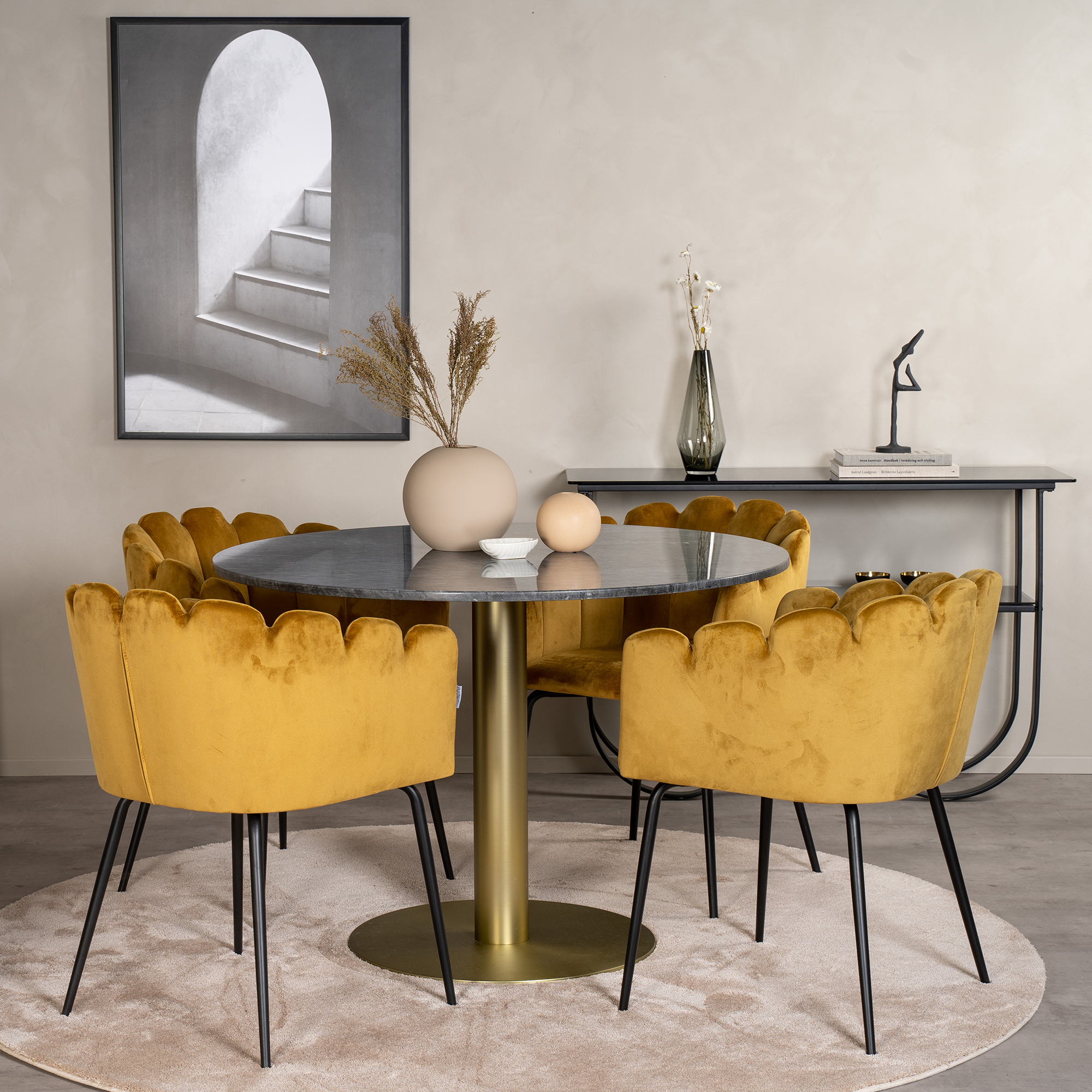 Matgrupp Venture Home Estelle med 4 Limhamn Runt Stolar