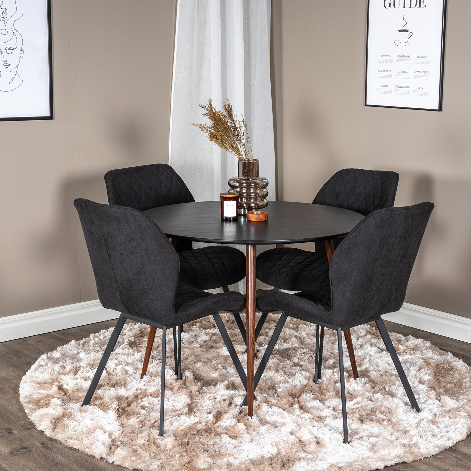 Matgrupp Venture Home Plake med 4 Geneva Stolar Runt