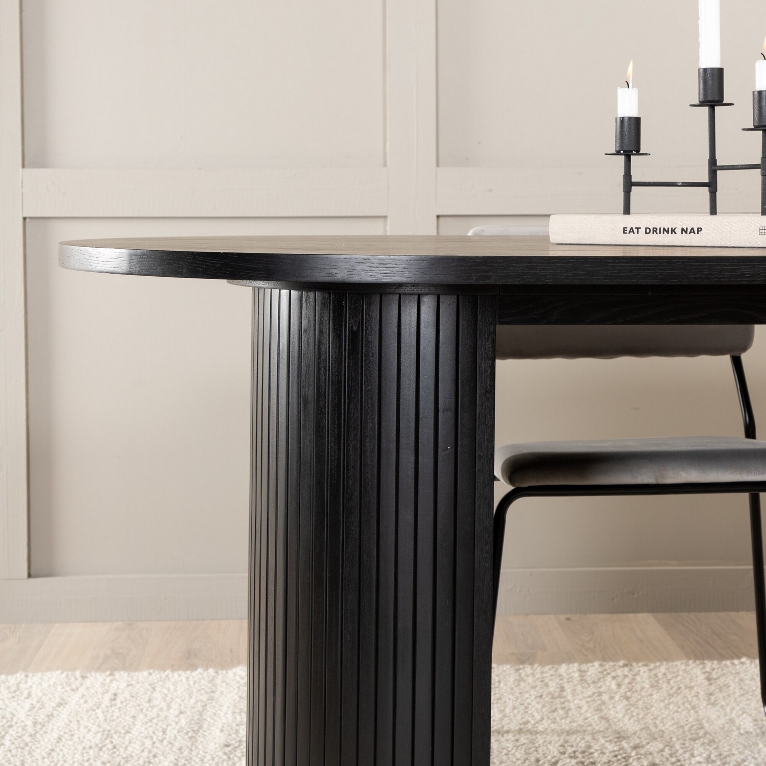 Matgrupp Venture Home Bianca Svart med 4 Kungshamn Stolar