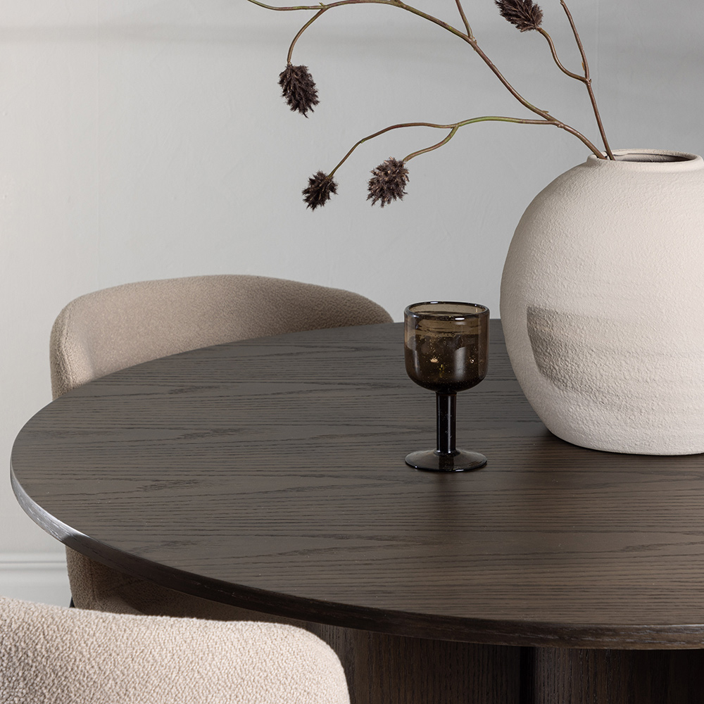 Matgrupp Venture Home Olivia Ø 110 cm med 4 Modesto Stolar