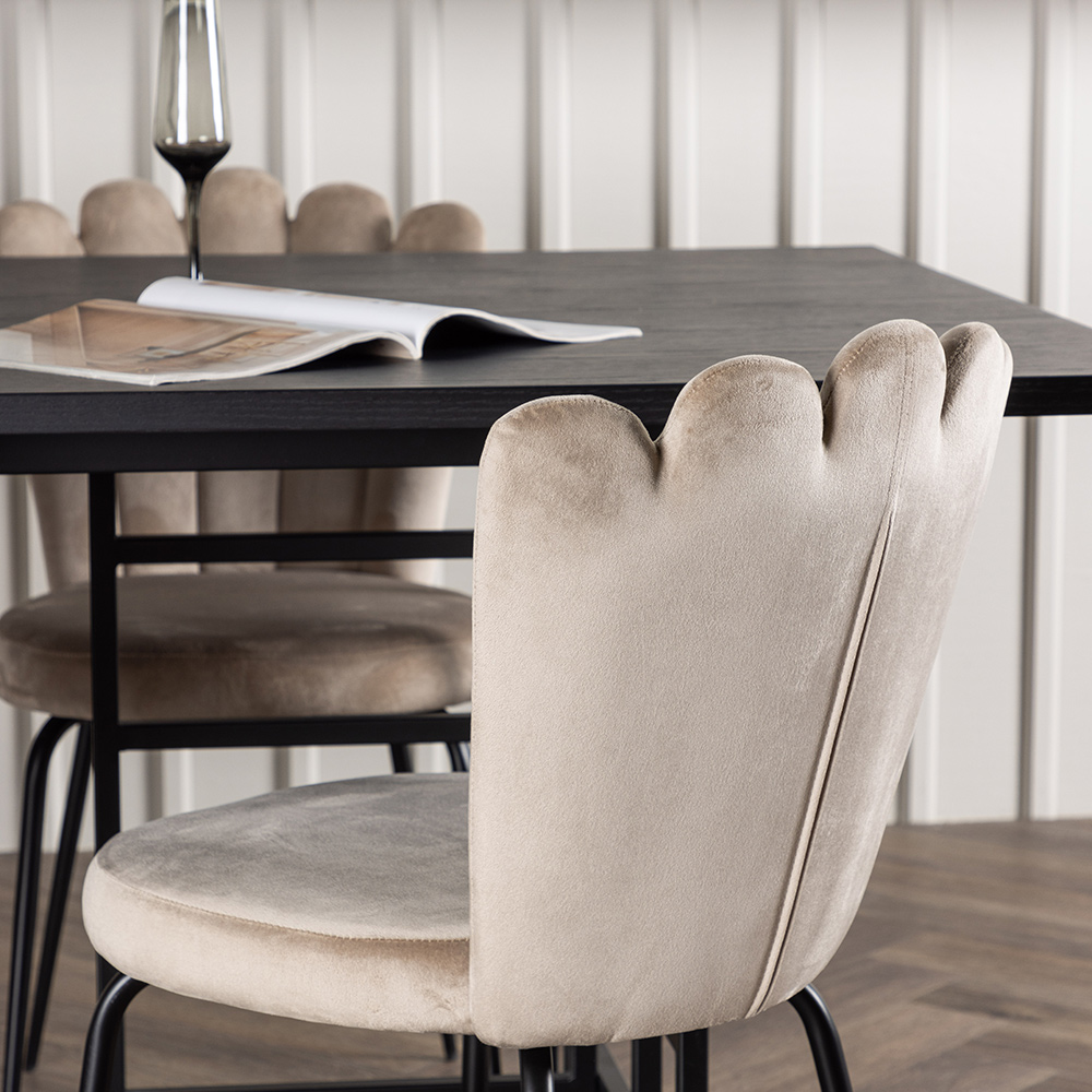 Matgrupp Venture Home Ystad med 6 st Limhamn Light stolar