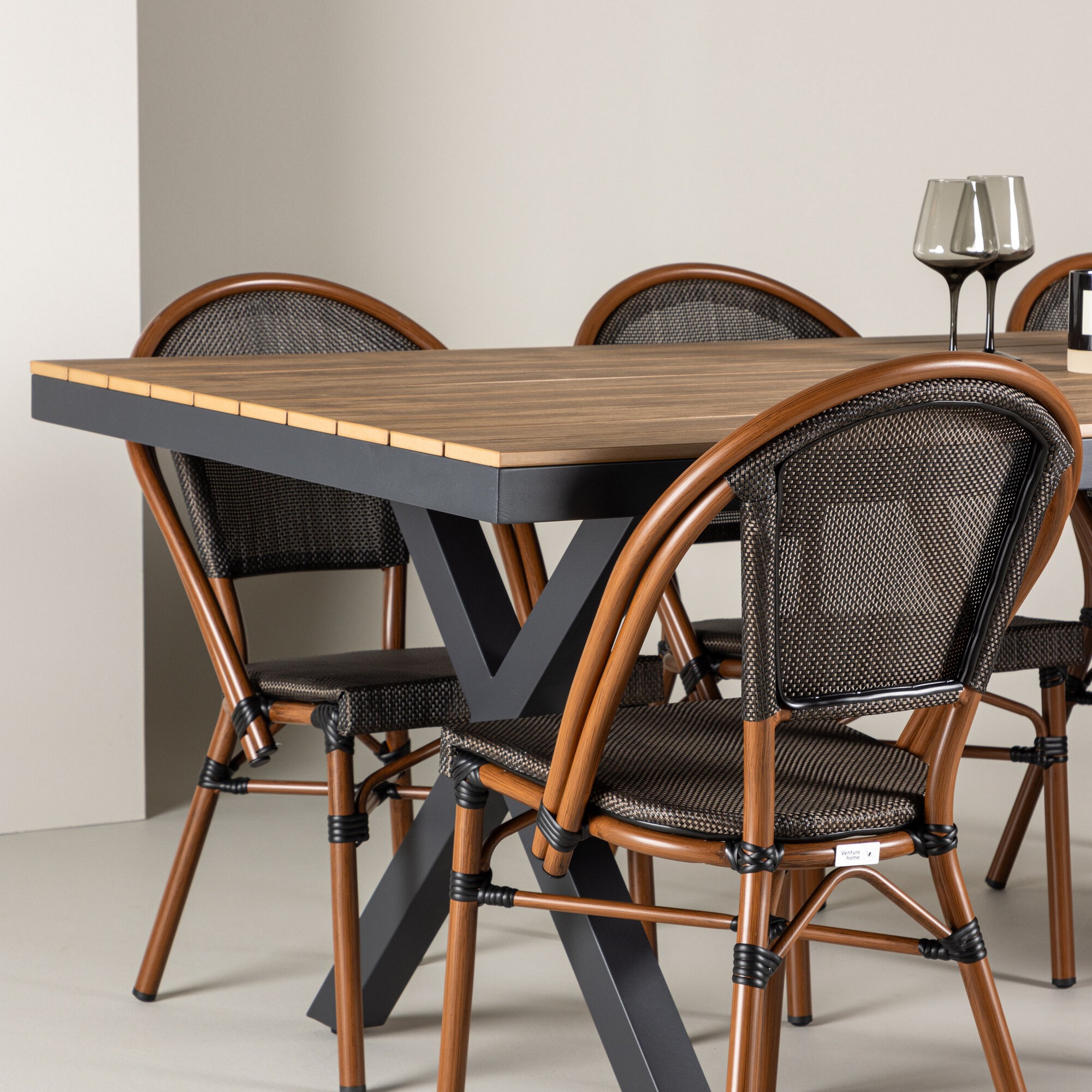 Trädgårdsgrupp Venture Home Garcia med 6 Guarda Stolar