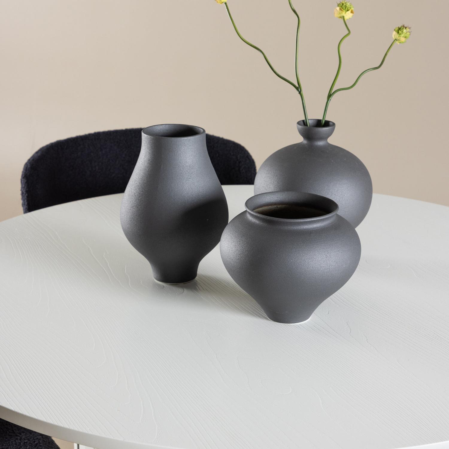 Matgrupp Venture Home Härön Ø110 med 4 st Modesto Stolar