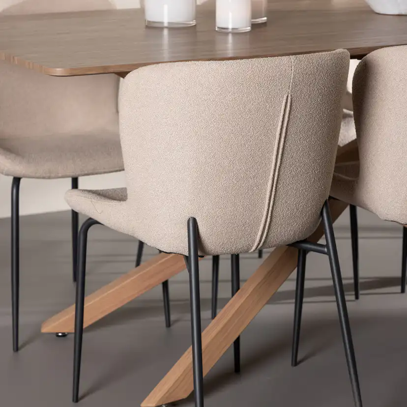 Matgrupp Venture Home Piazza 180 med 6 st Modesto Stolar Boucle