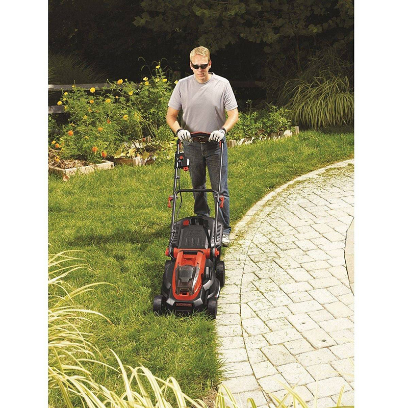 Gräsklippare Black+Decker CLM3820L1