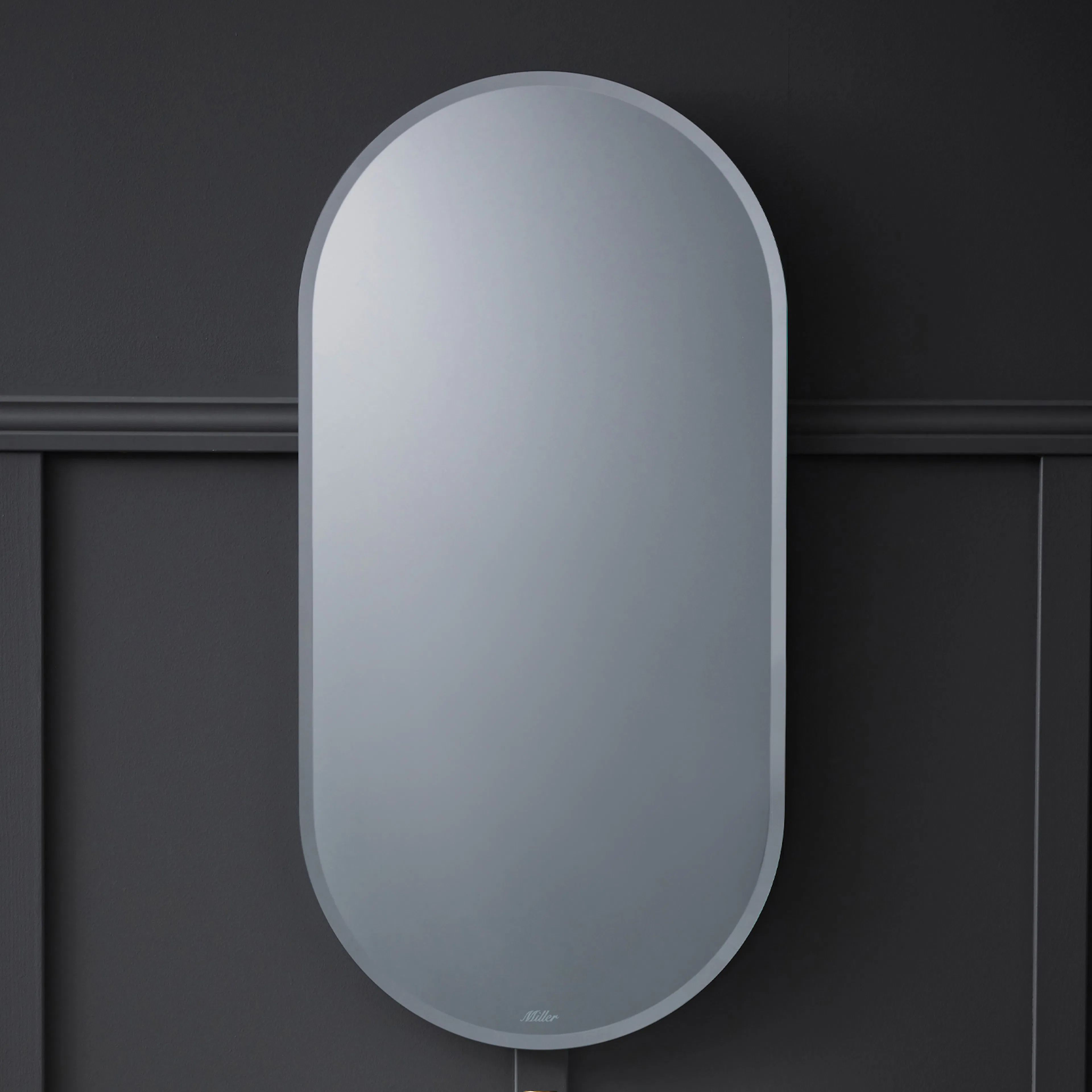 Badrumsspegel Miller Badrum Ambient DIM Classic Oval