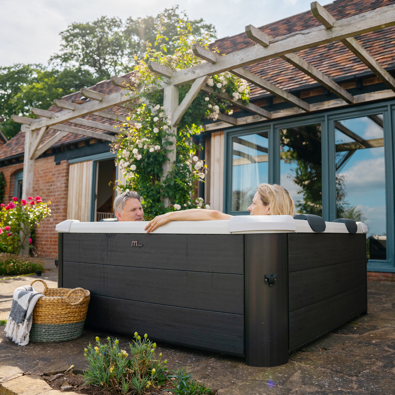 Spabad MSpa Oslo Frame Plus XL 140 Jets