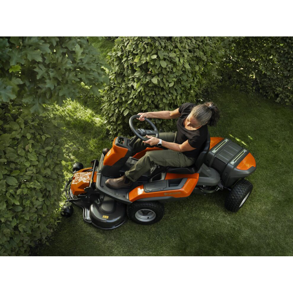 Åkgräsklippare Husqvarna Rider R 200iX AWD