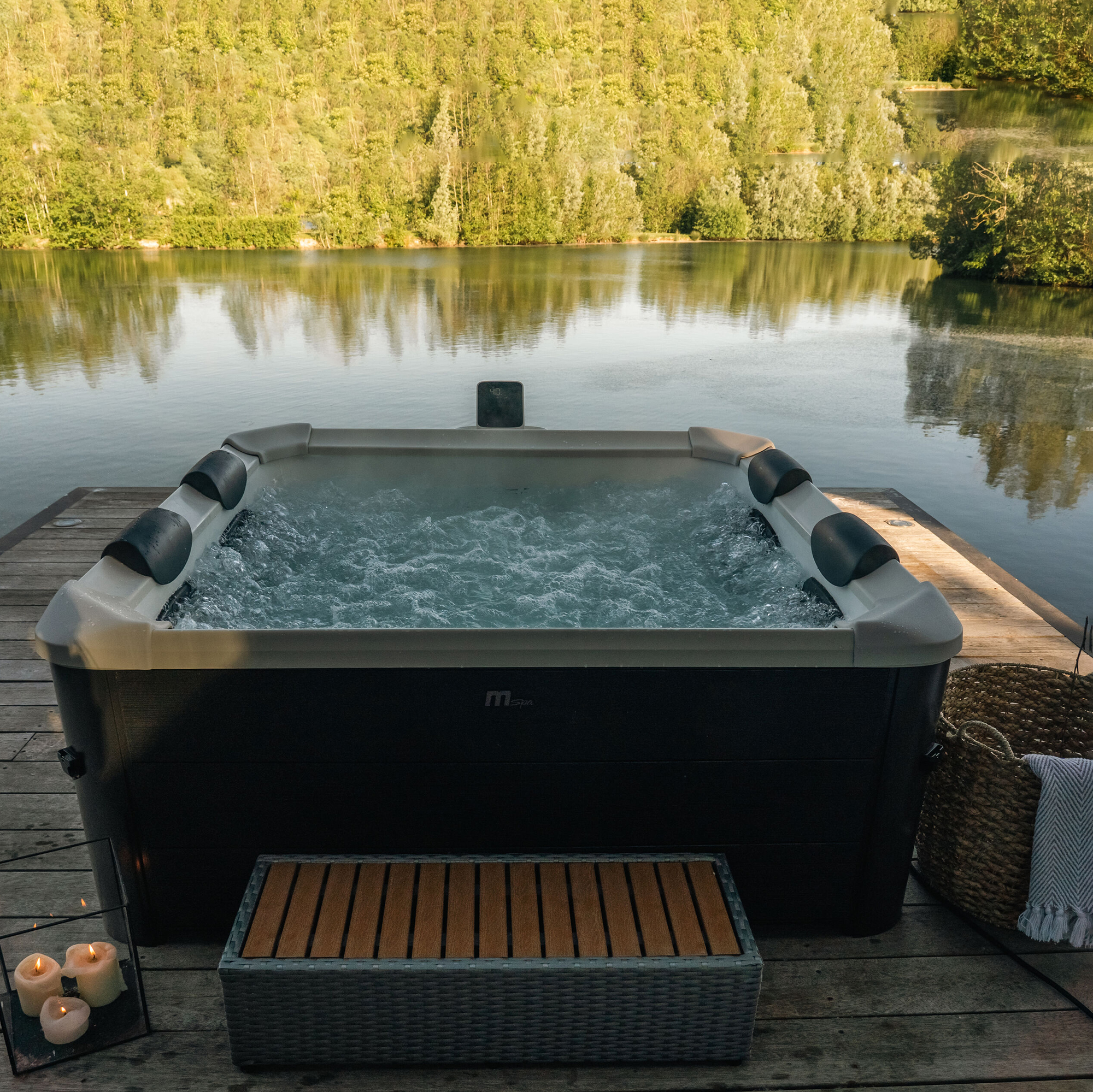 Spabad MSpa Oslo Frame Plus XL 140 Jets