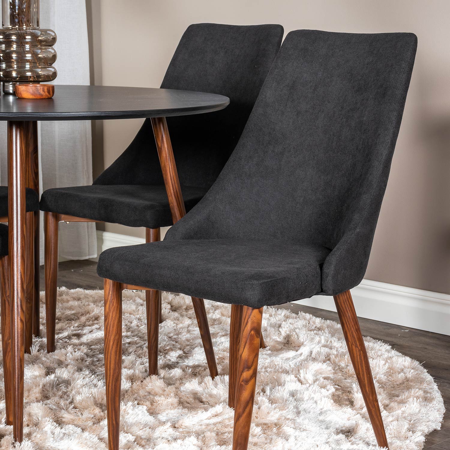 Matgrupp Venture Home Plake1 med 4 Laura Stolar Polyestertyg Runt