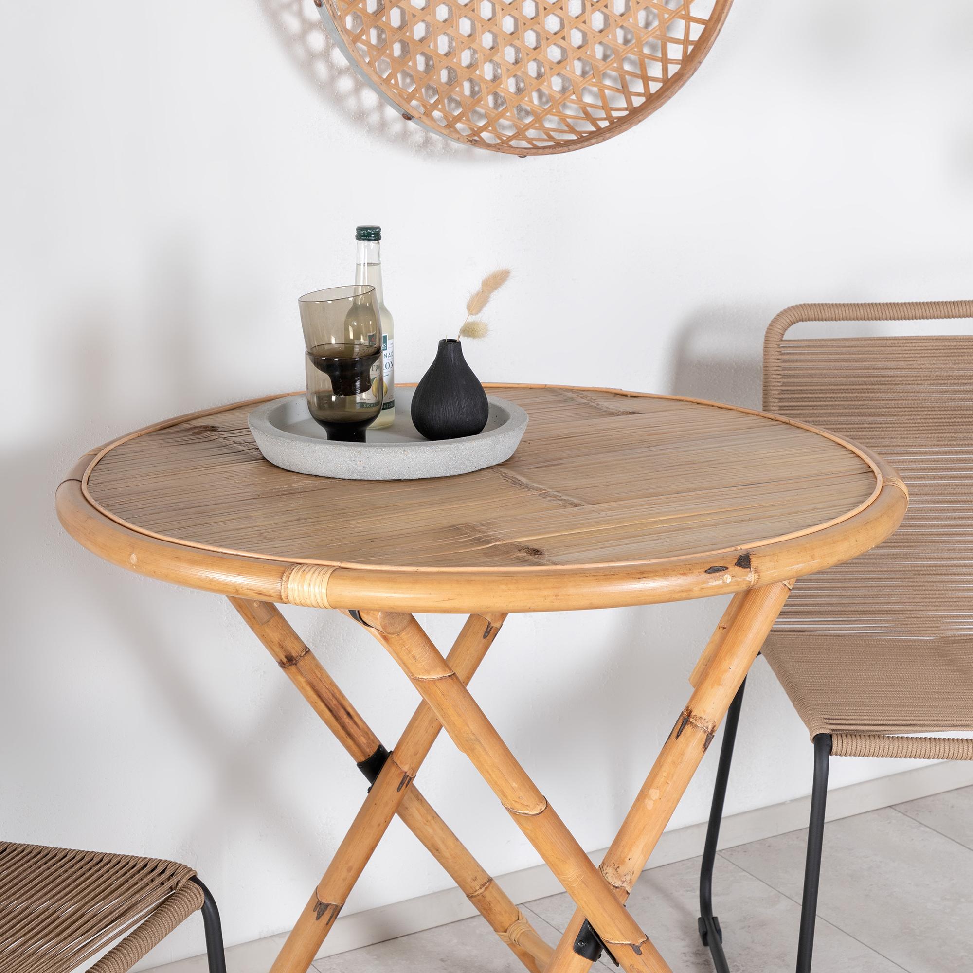 Cafégrupp Venture Home Cane med 2 Lindos Trädgårdsstolar Utomhus