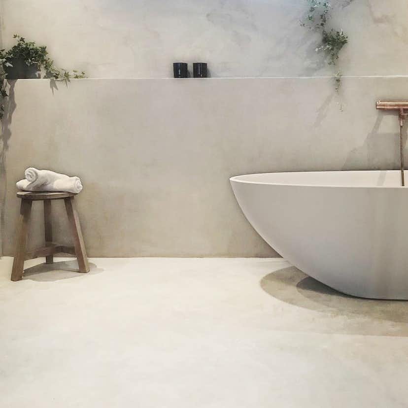 Microcement Design By Cement Badrums-kit Readymix Färg: Sandvit, För antal kvm: 9 m2